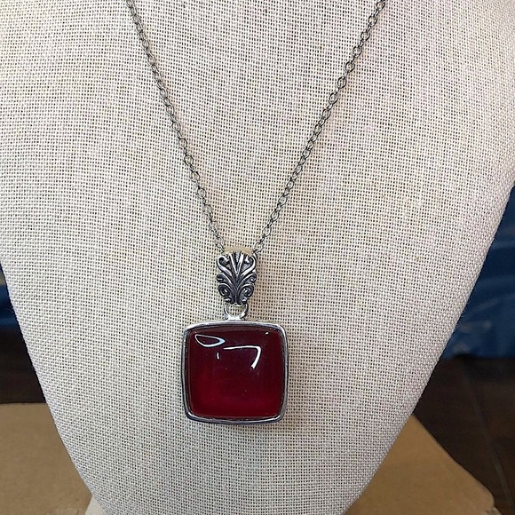 BARSE Red Garnet Cabochon and Silver Filigree Reversible Pendant NWT - Picture 7 of 7